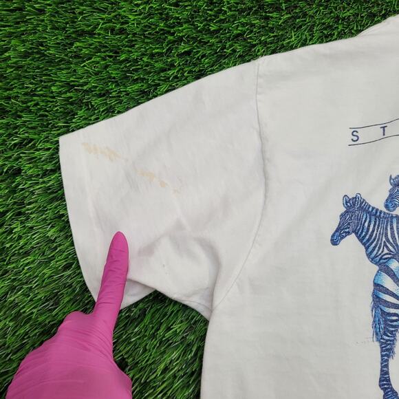 Vintage 1983 Zoo Gallery Zebra Art Shirt Medium 20x27 White - Picture 9 of 16